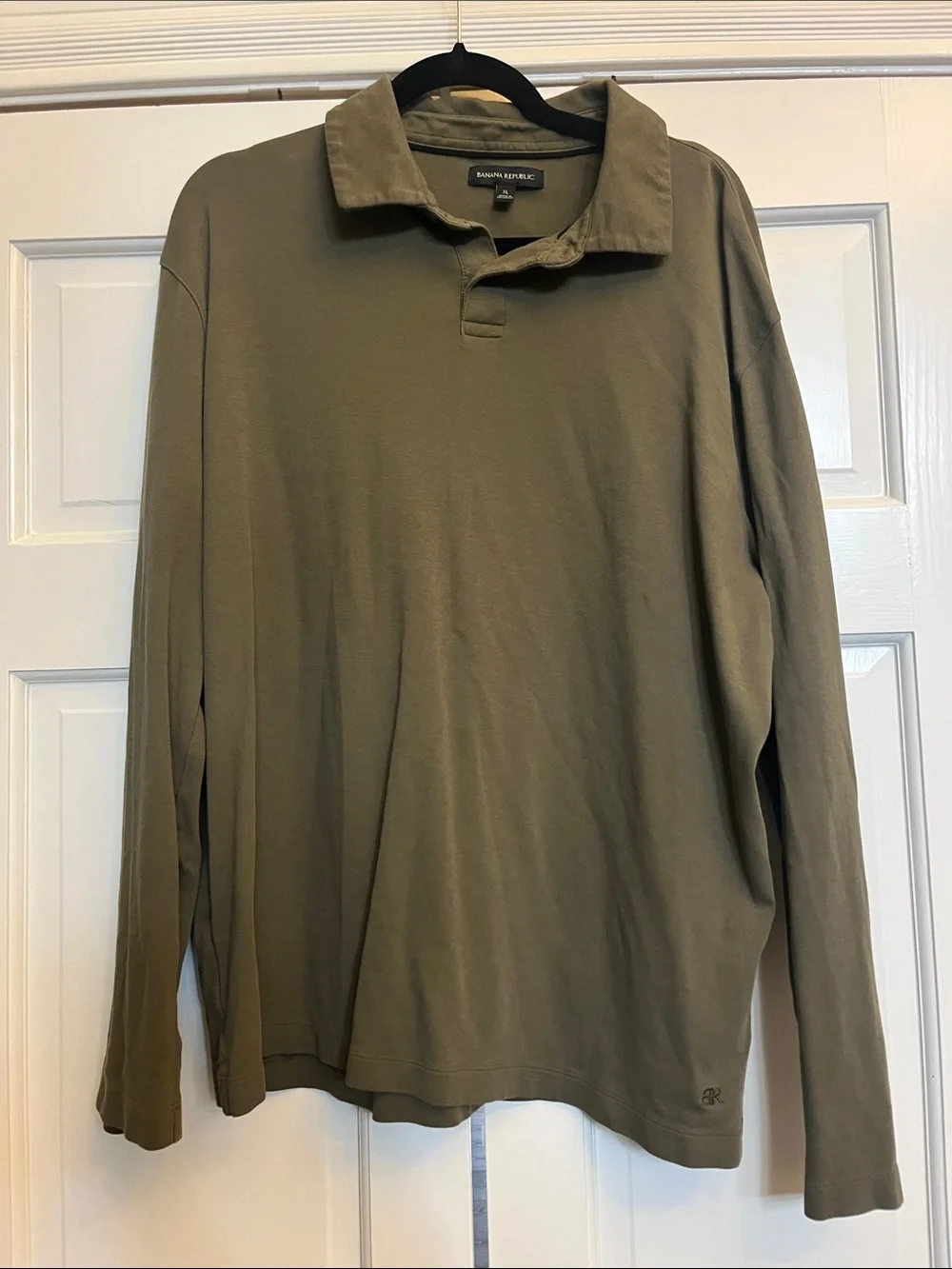 Banana Republic Men's Olive Long-Sleeve Polo